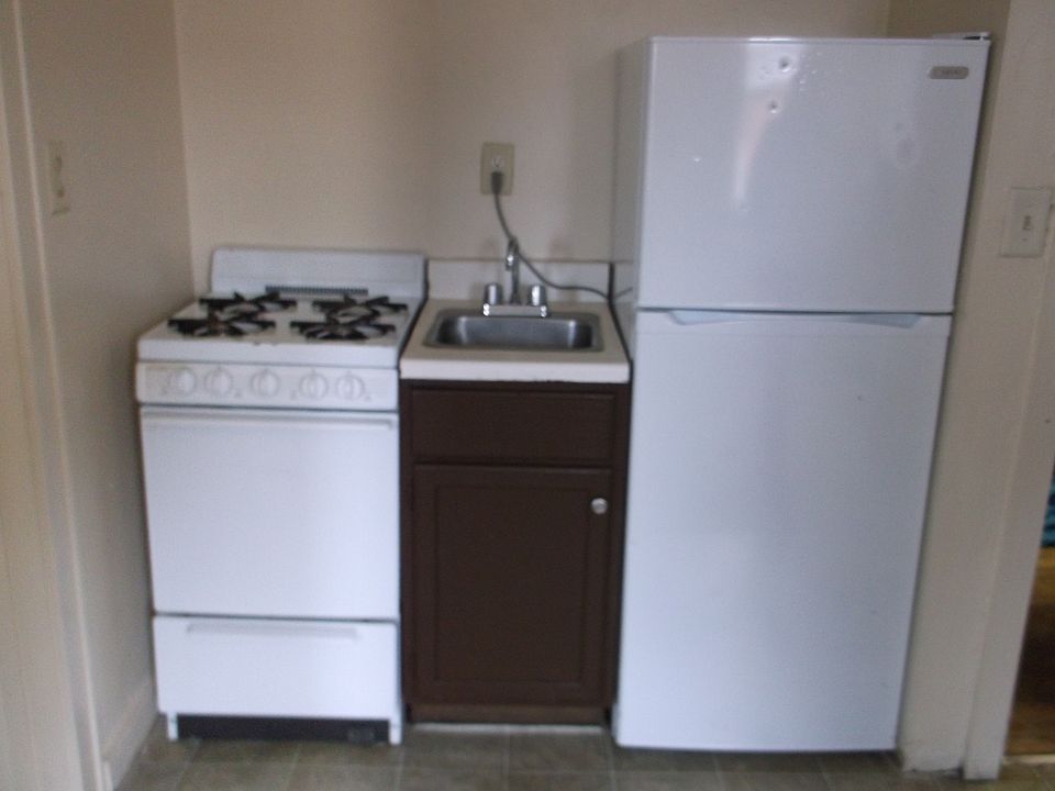 2nd image of 3030 W Pierce St APT 11
