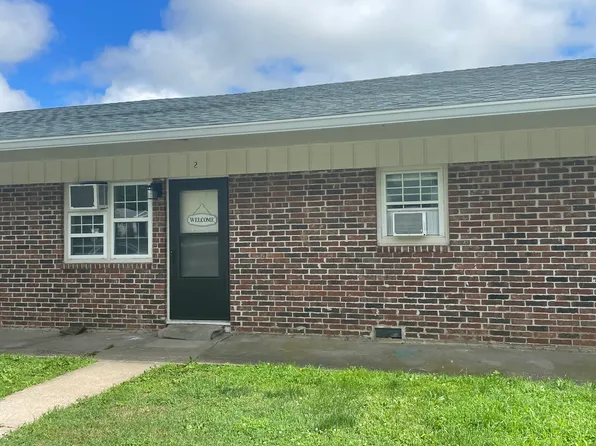 215 S Oak Cliff Ave, Strafford, MO 65757