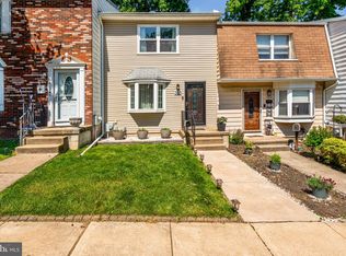 363 Dartmouth Ct, Bensalem, PA 19020
