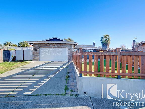 4th image of 160 Chapman Ct