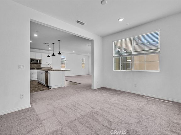 5th image of 2978 E Penny Ln