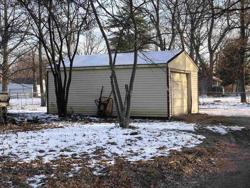 2nd image of 617 S 14th St