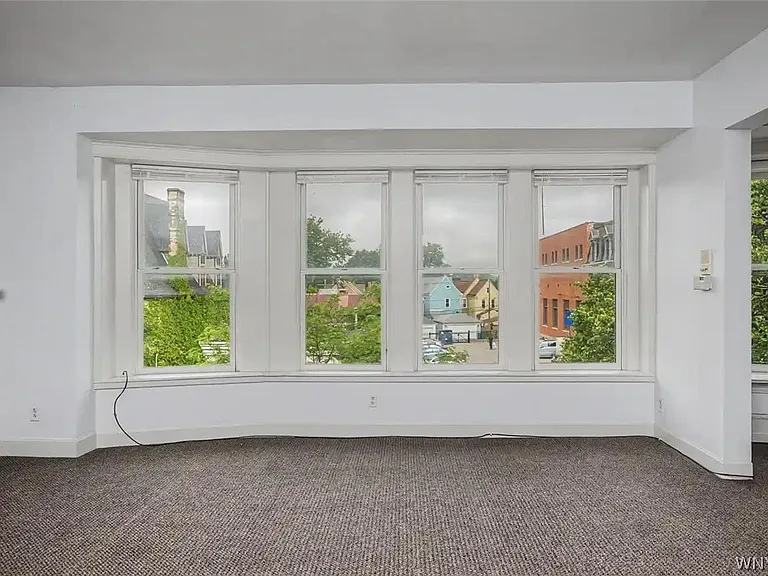 493 Delaware Ave #3 — Photo 31
