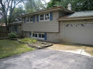 16020 S Weber Rd, Lockport, IL 60441