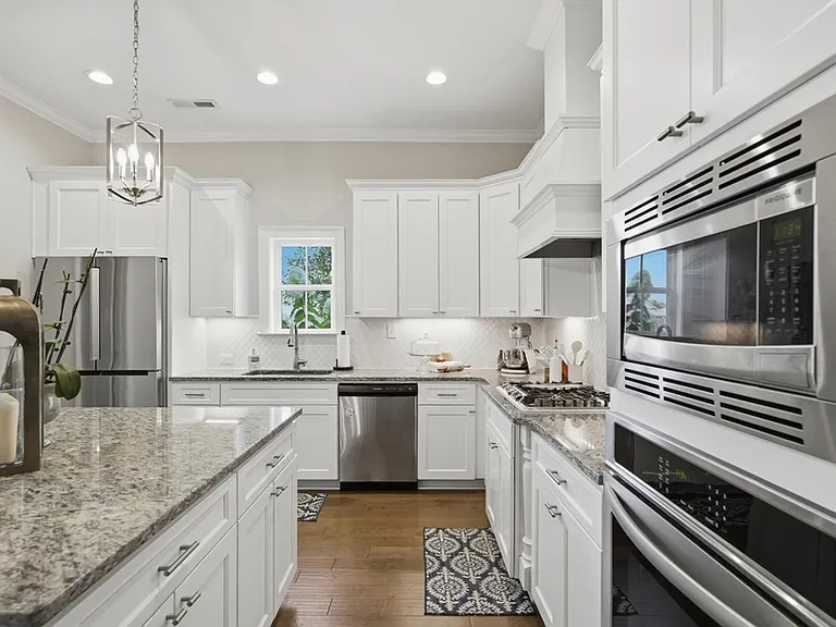 3046 Ginn Point Rd SE — Photo 9