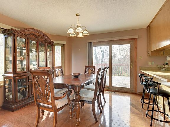 3rd image of 13584 Hidden Creek Dr NW