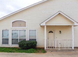 256 Firefly Dr, Springtown, TX 76082