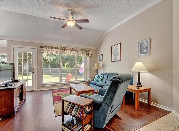 4th image of 3108 Sesbania Dr