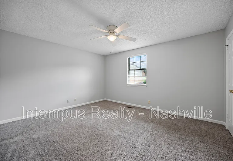 5771 Brentwood Trce — Photo 14