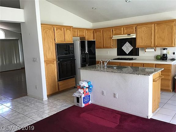 4th image of 8100 Hilliard Ave