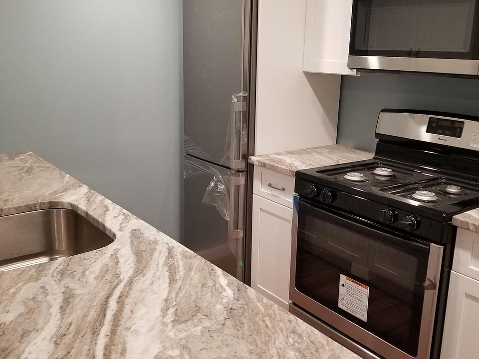 1st image of 41A Lombard Ct