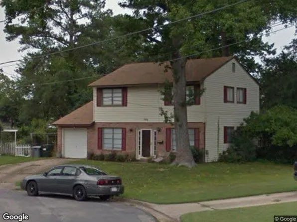 706 Houston Ave, Hampton, VA 23669