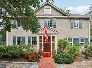 519 Old Buck Ln, Haverford, PA 19041