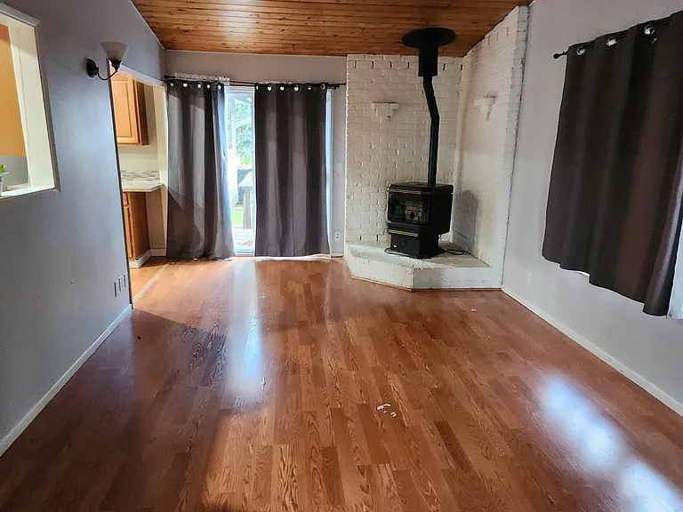 13110 SW Ash Dr — Photo 10