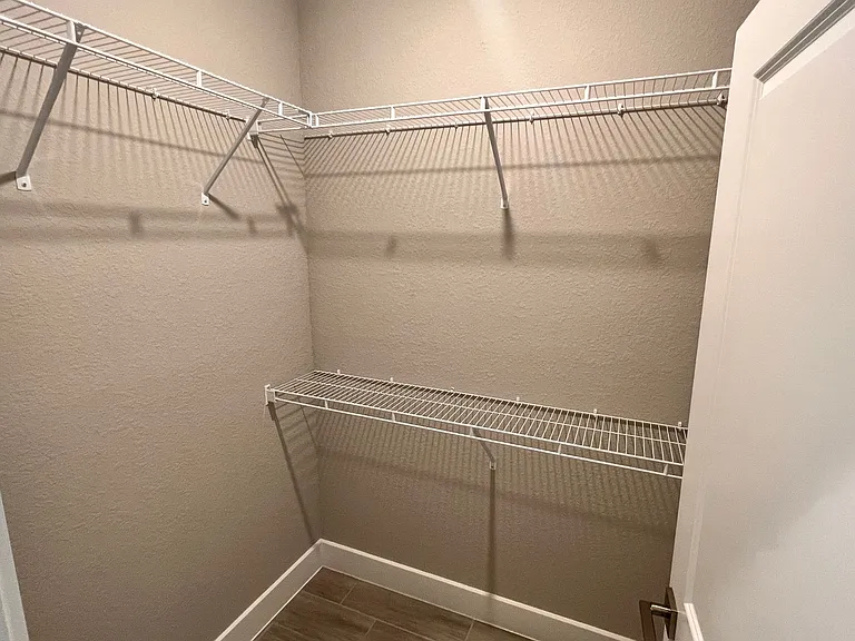 265 Hyacinth Ct — Photo 11