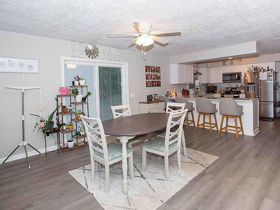 5th image of 7602 W Mockingbird Ct