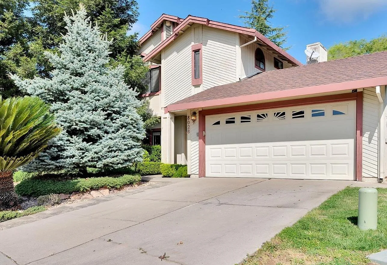 8028 Citron Ct photo 1