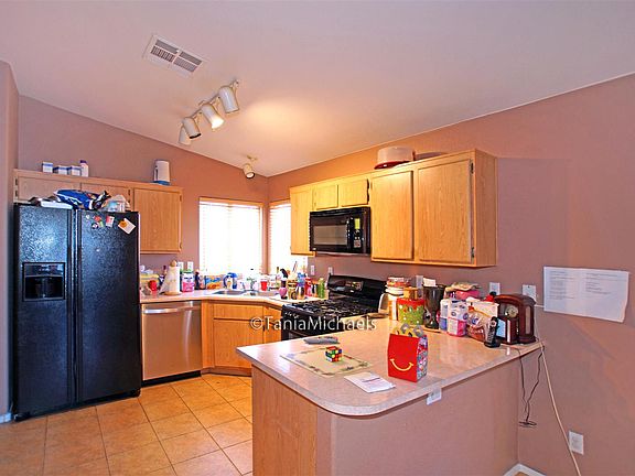 4th image of 4232 Blooming Desert Ct