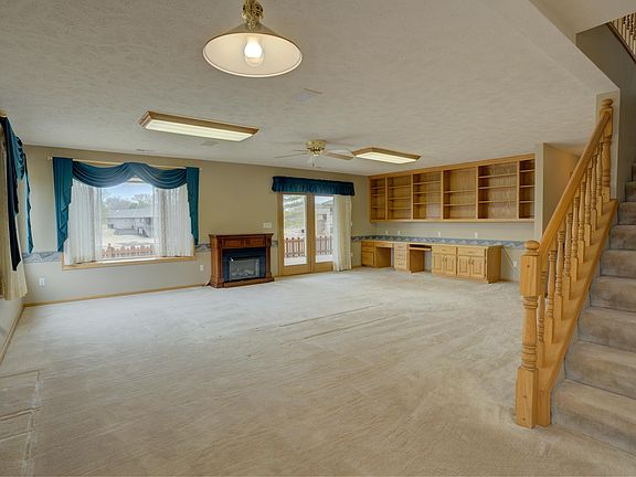 5th image of 4905 Parklane Dr