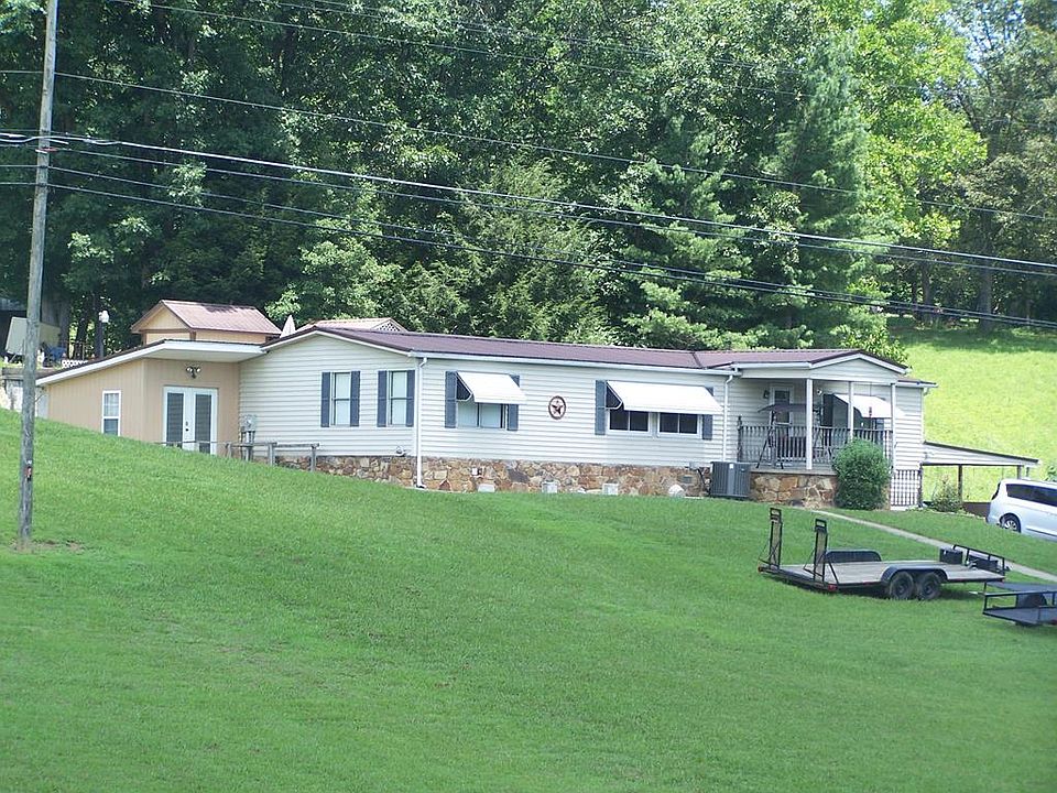 1st image of 65 Mohawk Dr