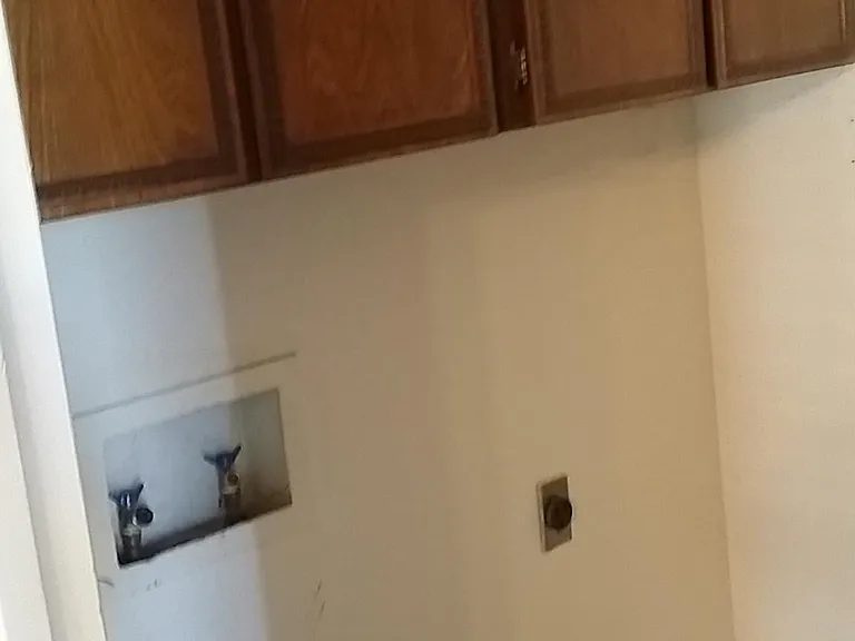 2115 Blossom Ln — Photo 29