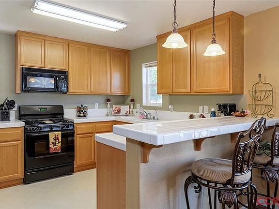 4th image of 1888 San Buenaventura Way