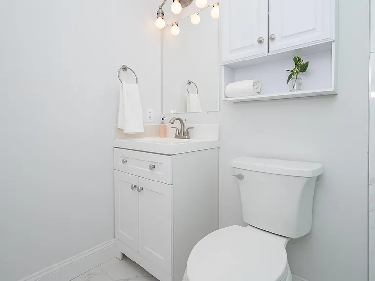 144 Bergen Ave #3D — Photo 16