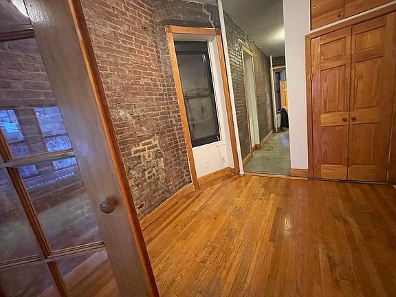5th image of 415 W 44th St APT 2