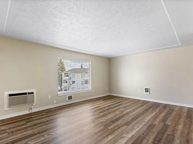 10008 N Colfax Rd #101-115 — Photo 33