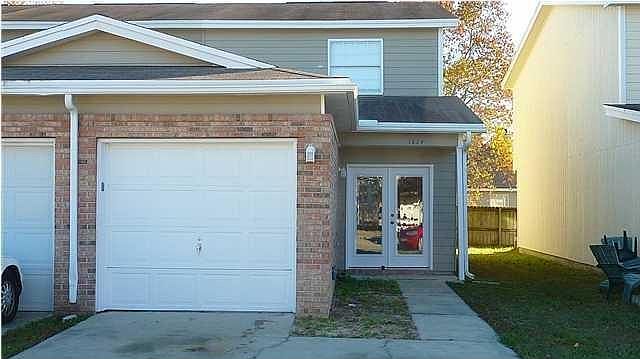 1st image of 1824 Whispering Oaks Ln #A