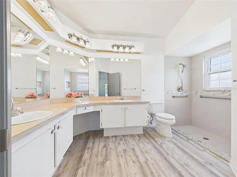 9434 Holnwon Ct — Photo 18