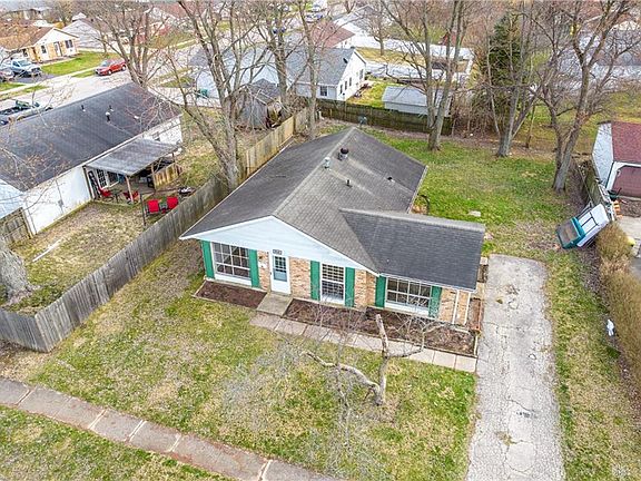4th image of 910 Leatherwood Dr