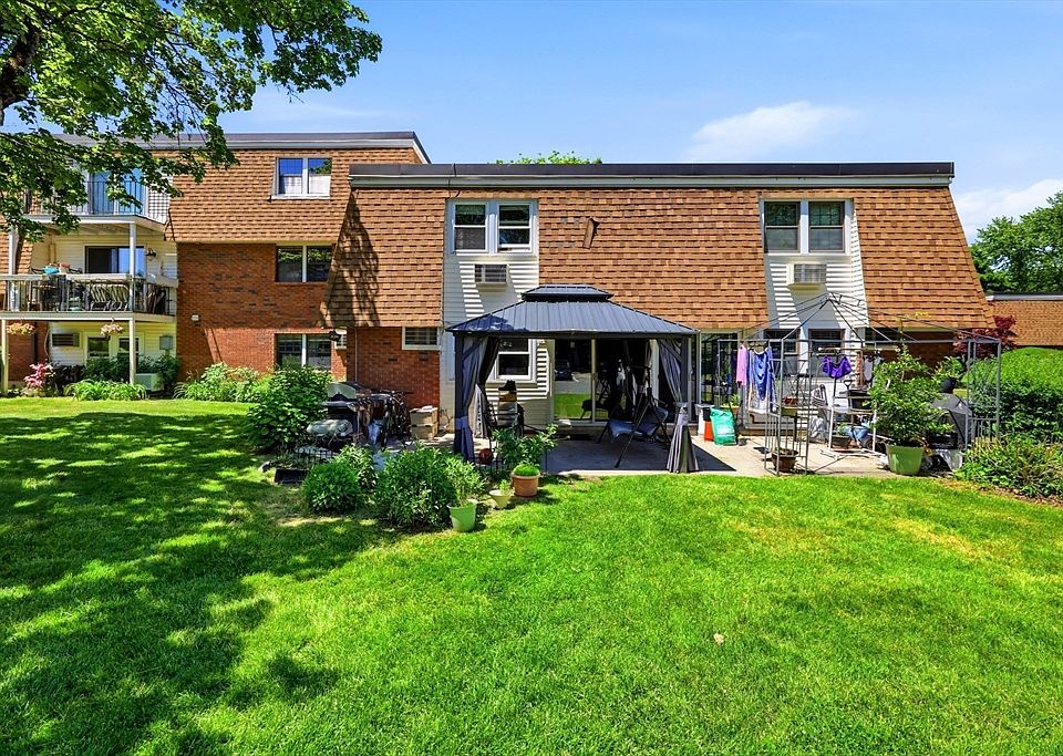 1st image of 80 Damon Rd APT 8111