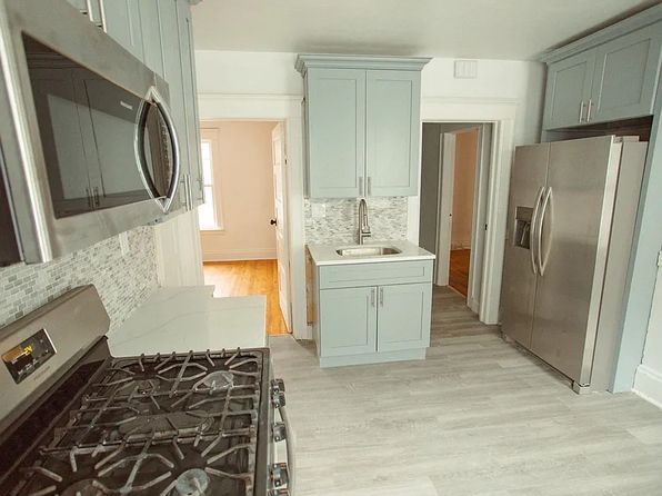 156 Cook Ave #2