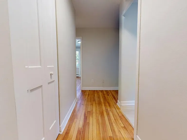 362 McArthur Ave #388-390 — Photo 20