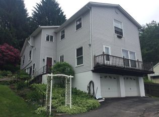 2 Maplewood Ave, Wheeling, WV 26003