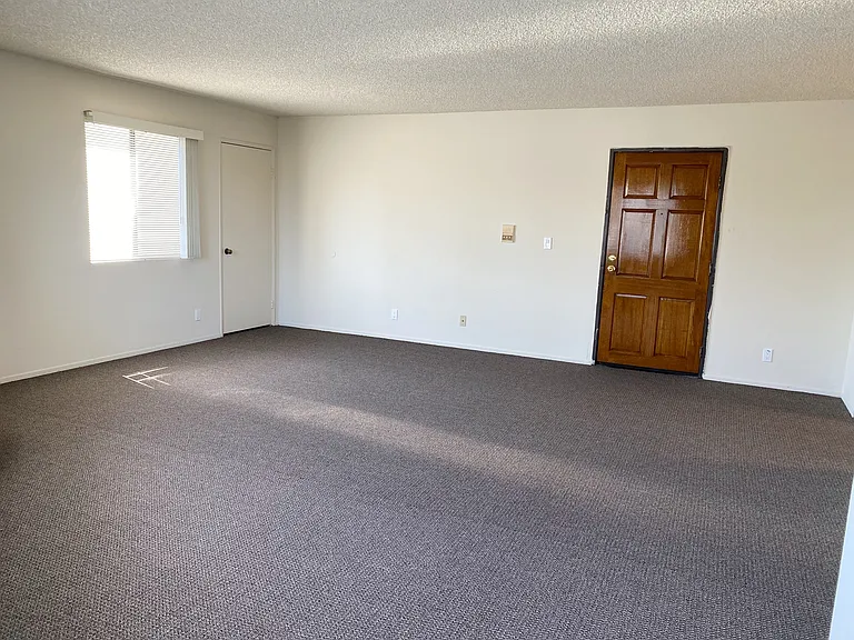 628 N Alexandria Ave #14 — Photo 9