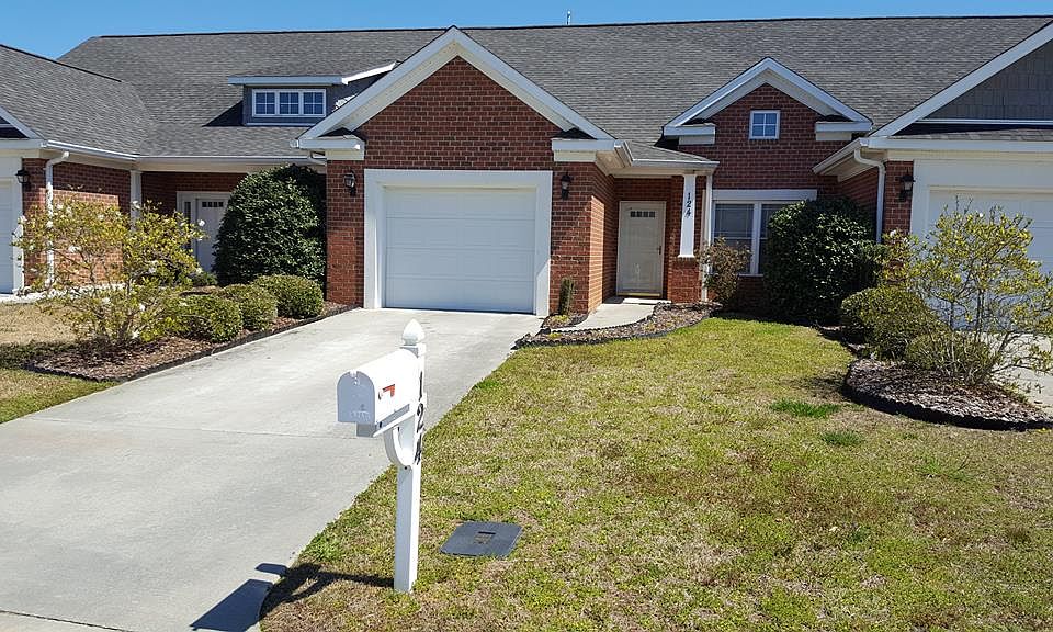 1st image of 124 Savannah Cir N
