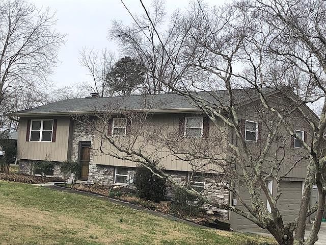 1st image of 1057 Pinecrest Cir