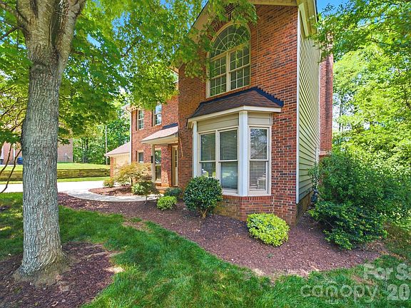 3rd image of 503 Wyre Forest Ct