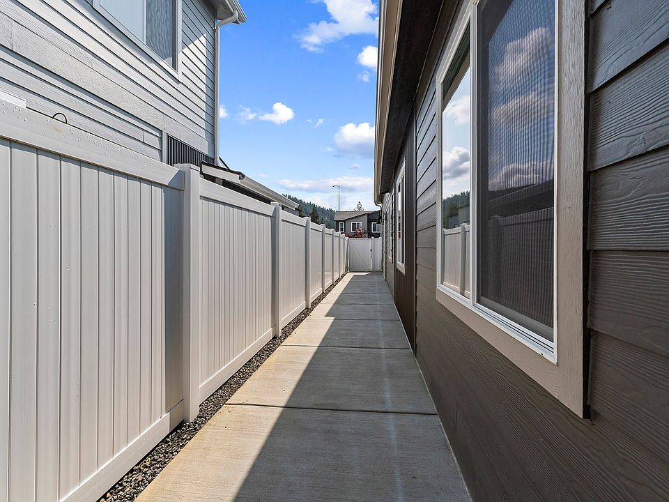 1st image of 1566 N 13th St #1678