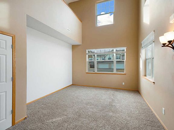5th image of 17132 Embers Ave #305