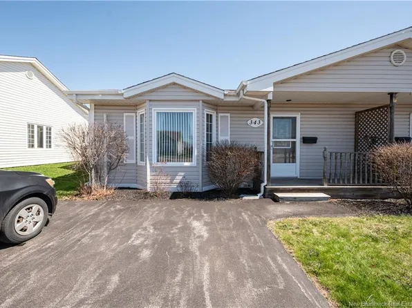 343 Beausejour St, Dieppe, NB E1A 1Y5