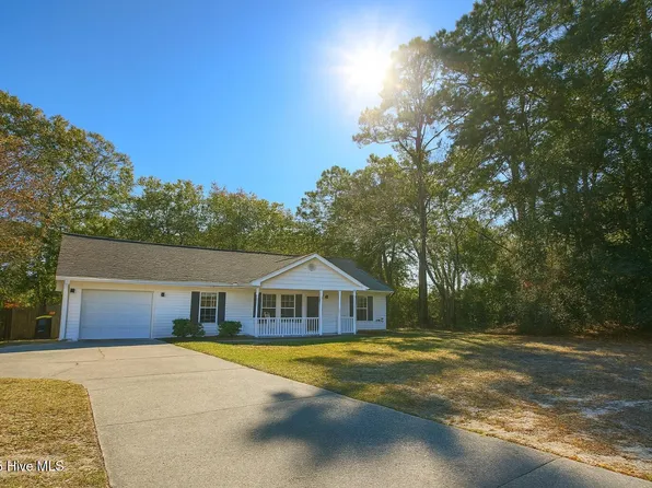 9117 Landing Drive SW, Calabash, NC 28467