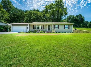 2784 Hyder Mountain Rd, Cookeville, TN 38506
