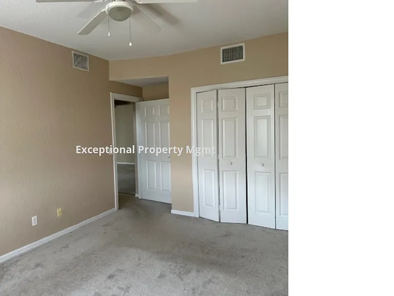 1085 Hancock Creek South Blvd #203 — Photo 8