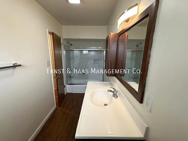 332 Magnolia Ave #K — Photo 8