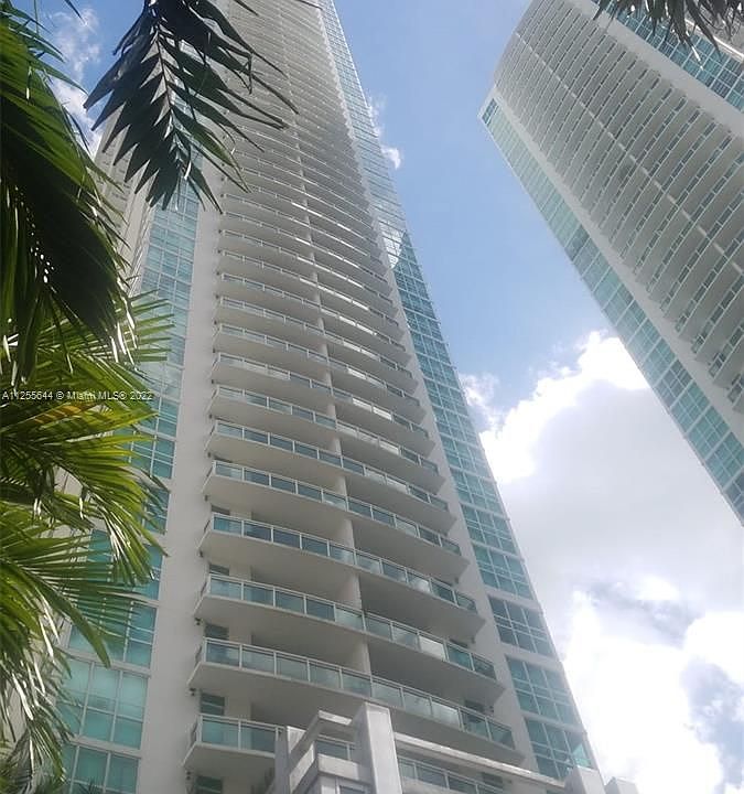 1st image of 950 Brickell Bay Dr APT 3201
