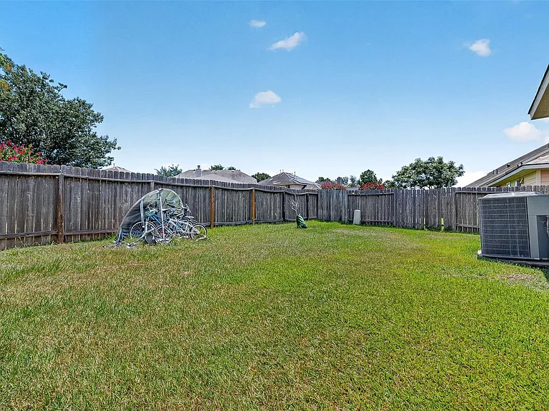 26738 Henson Falls Dr — Photo 49