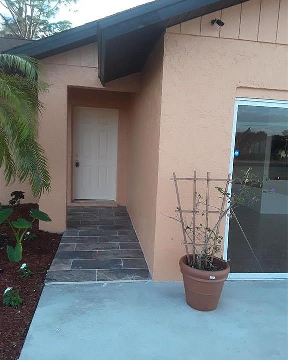 1st image of 4105 Lee Blvd